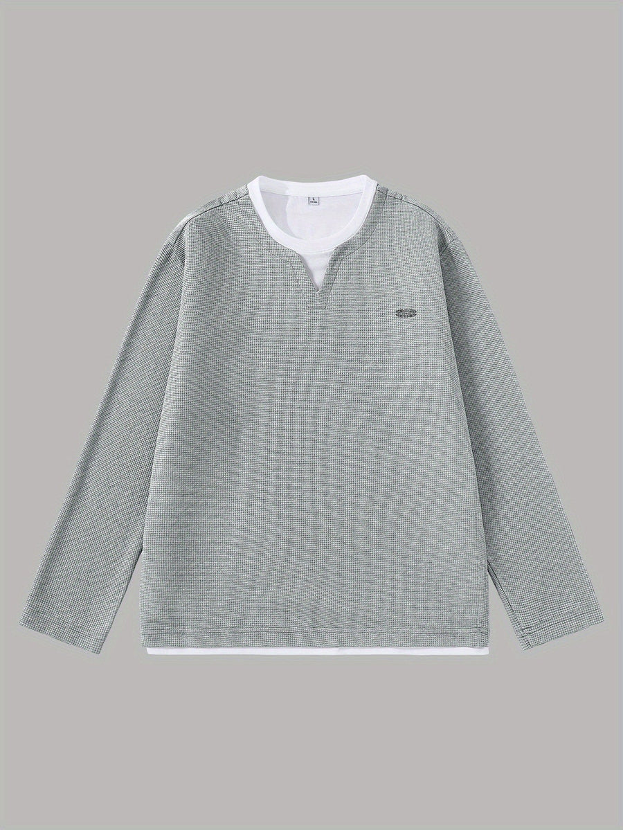Men's two-tone waffle-knit V-neck long-sleeve sweater in gray