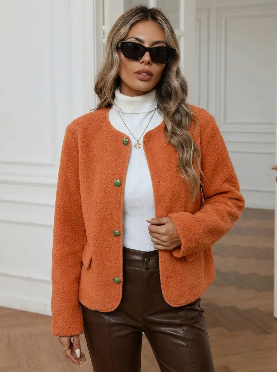 Chaqueta corta de mujer sin cuello, naranja o burdeos, con botones dorados