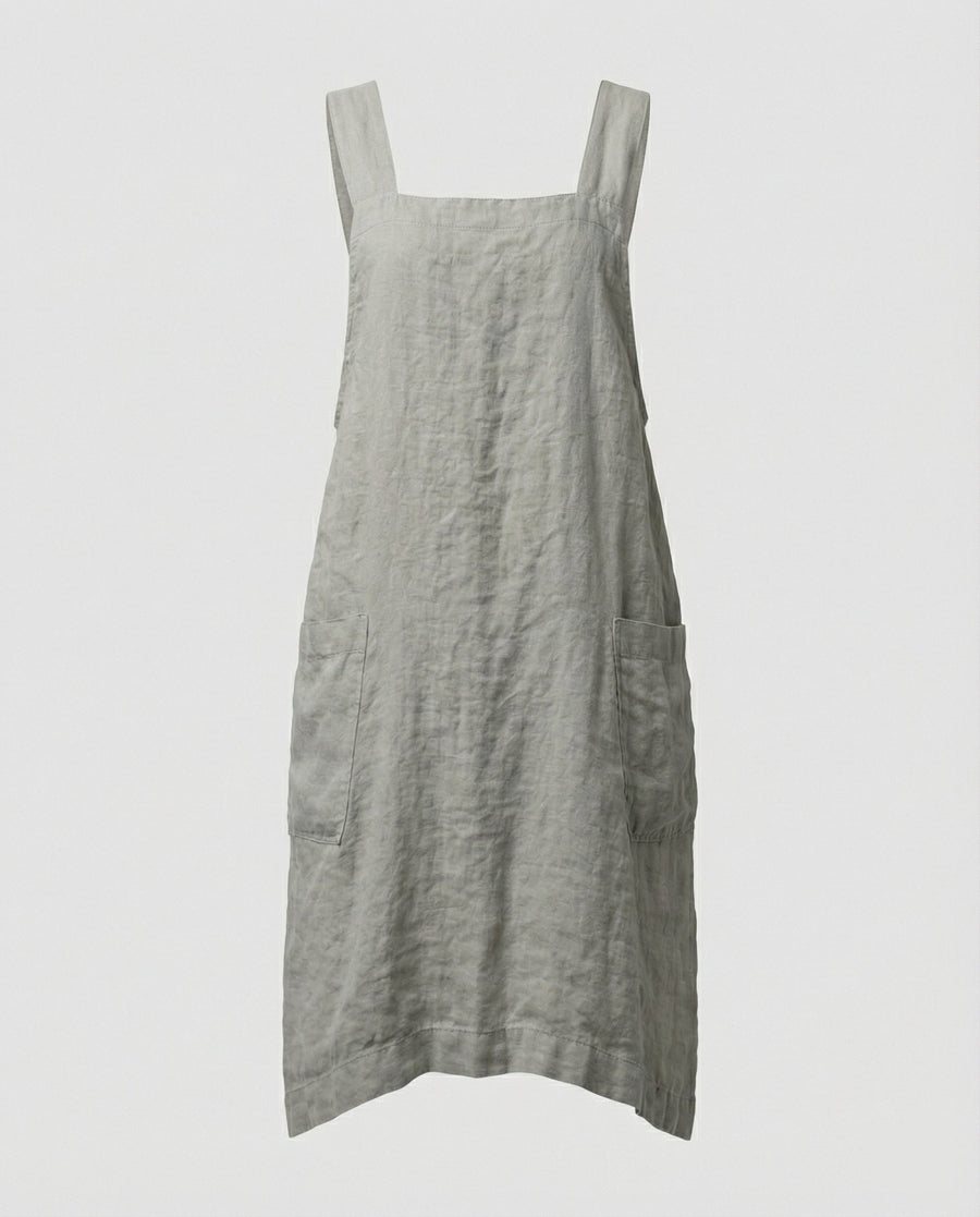 Vestido tipo delantal de tejido ligero, con tirantes anchos y bolsillos – estilo casual