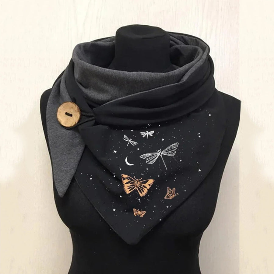 Foulard triangulaire motif animalier ou nature, gris et noir avec bouton décoratif