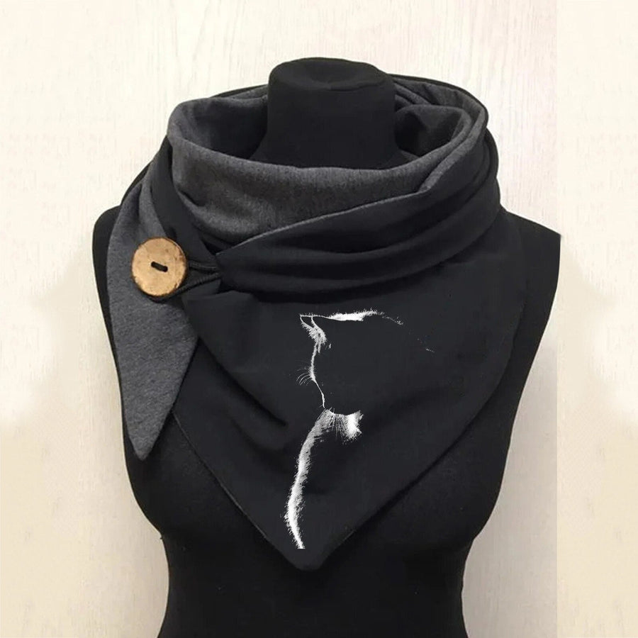 Foulard triangulaire motif animalier ou nature, gris et noir avec bouton décoratif