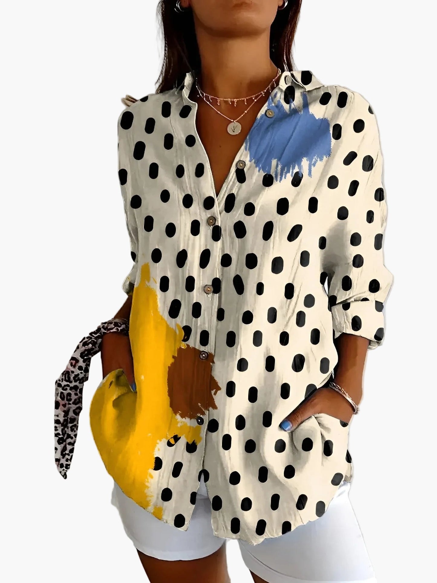 Camicia Donna Stile Informale con Motivo Floreale e Bottoni – Eleganza e Versatilità per un Aspetto Moderno