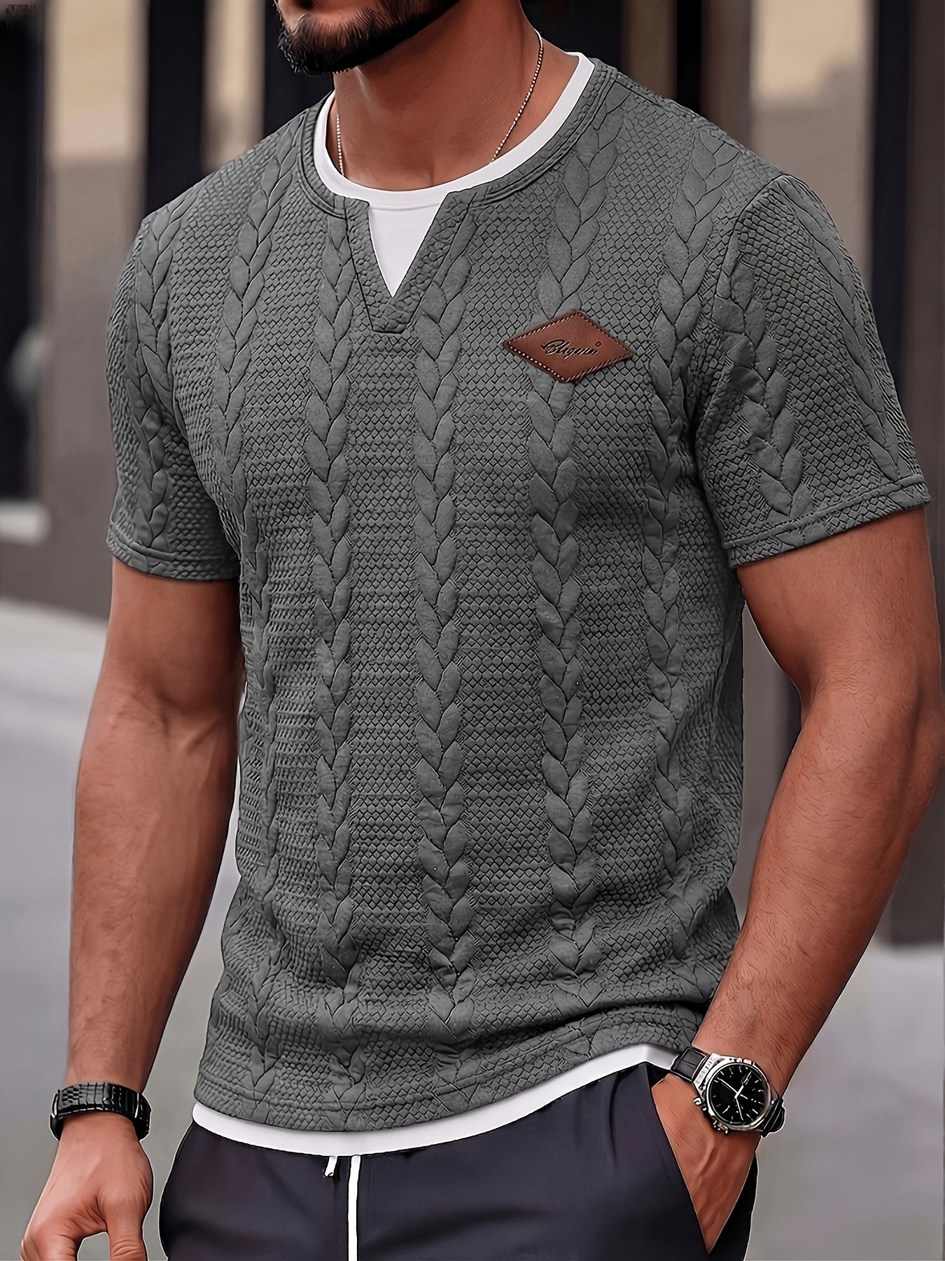 Herren-T-Shirt mit Rundhalsausschnitt, gedrehtes Design, lässig für Freizeit und Ausflüge  