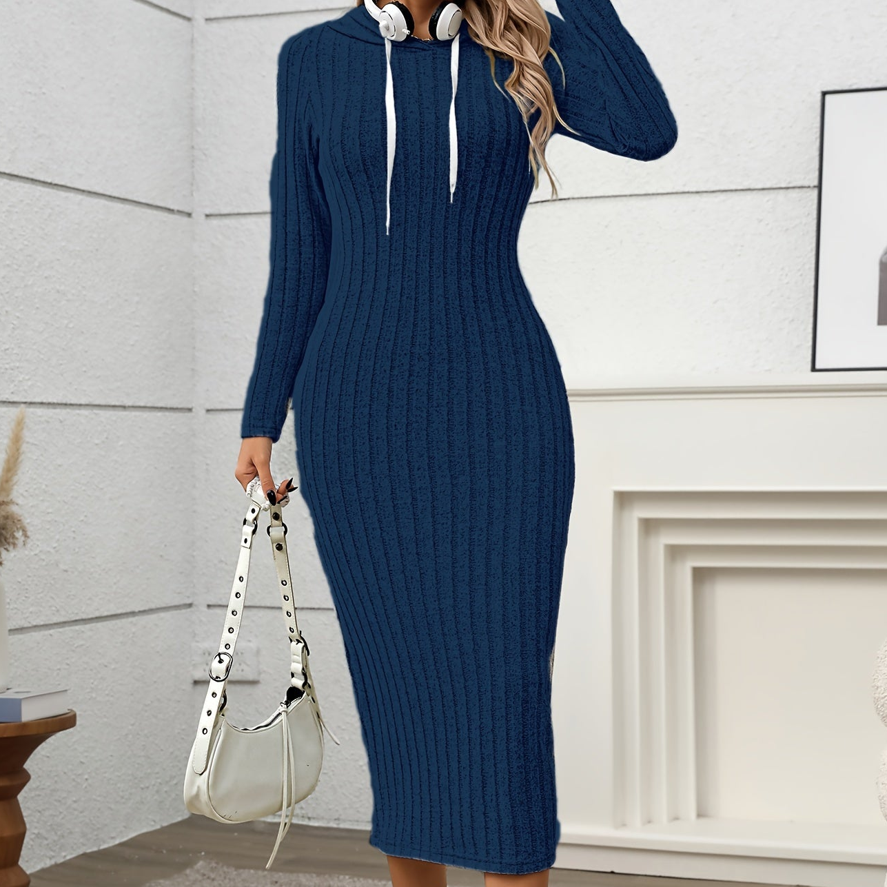 Robe longue côtelée à capuche Femme, manches longues, ajustée