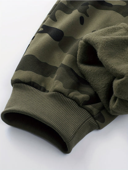 Ensemble survêtement camouflage kaki et noir homme avec veste à capuche zippée