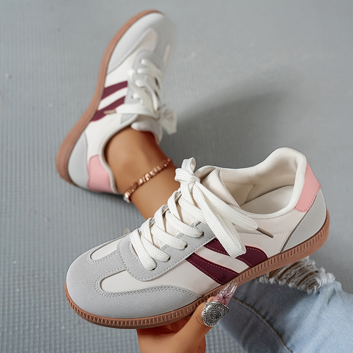 Sneakers casual da donna stile retrò urbano – Scarpe alla moda per tutti i giorni