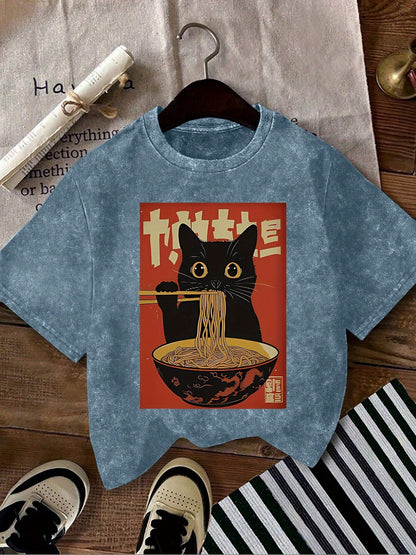 T-shirt Femme Style Vintage avec Chat Mangeant des Nouilles – Graphique Japonais, Décontracté et Original