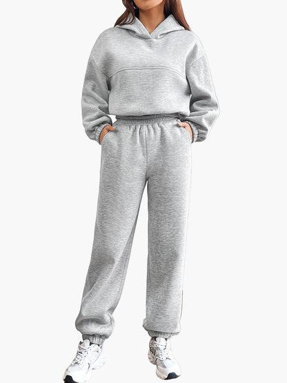 Lässiges Damen-Sportanzug-Set – Kapuzenpullover und Jogginghose – bequemer urbaner Stil