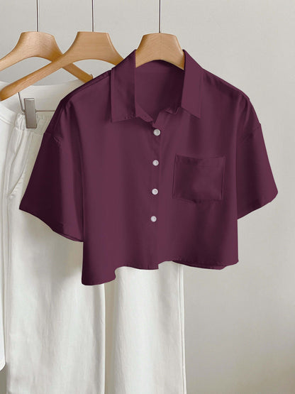 Camicia casual donna maniche corte stile moderno con orlo corto