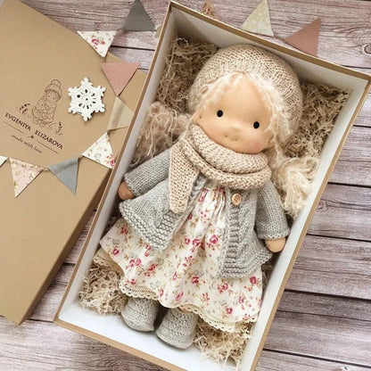 Dolly - Bambola Waldorf fatta a mano