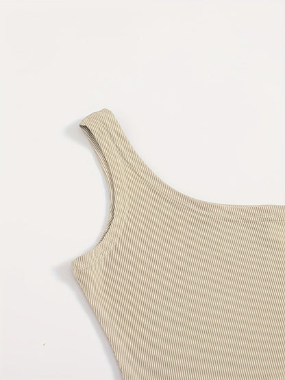 Ensemble femme élégant tendance – Top asymétrique et short imprimé léopard, style estival