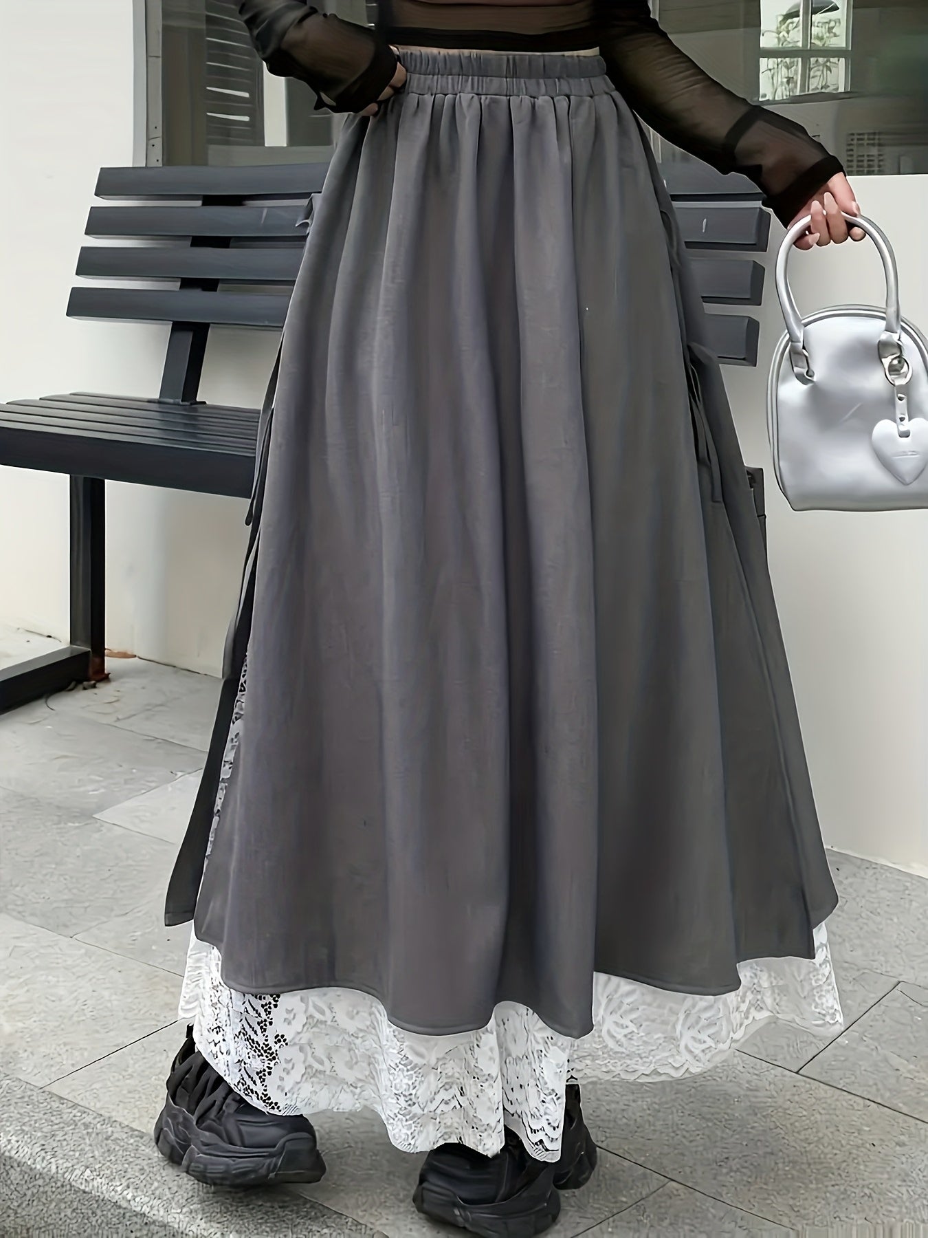 Jupe longue asymétrique femme gris foncé avec dentelle et liens à nouer
