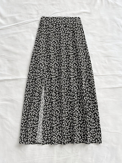 Women's mid-length bohemian style floral slit skirt – Casual elegance for summer