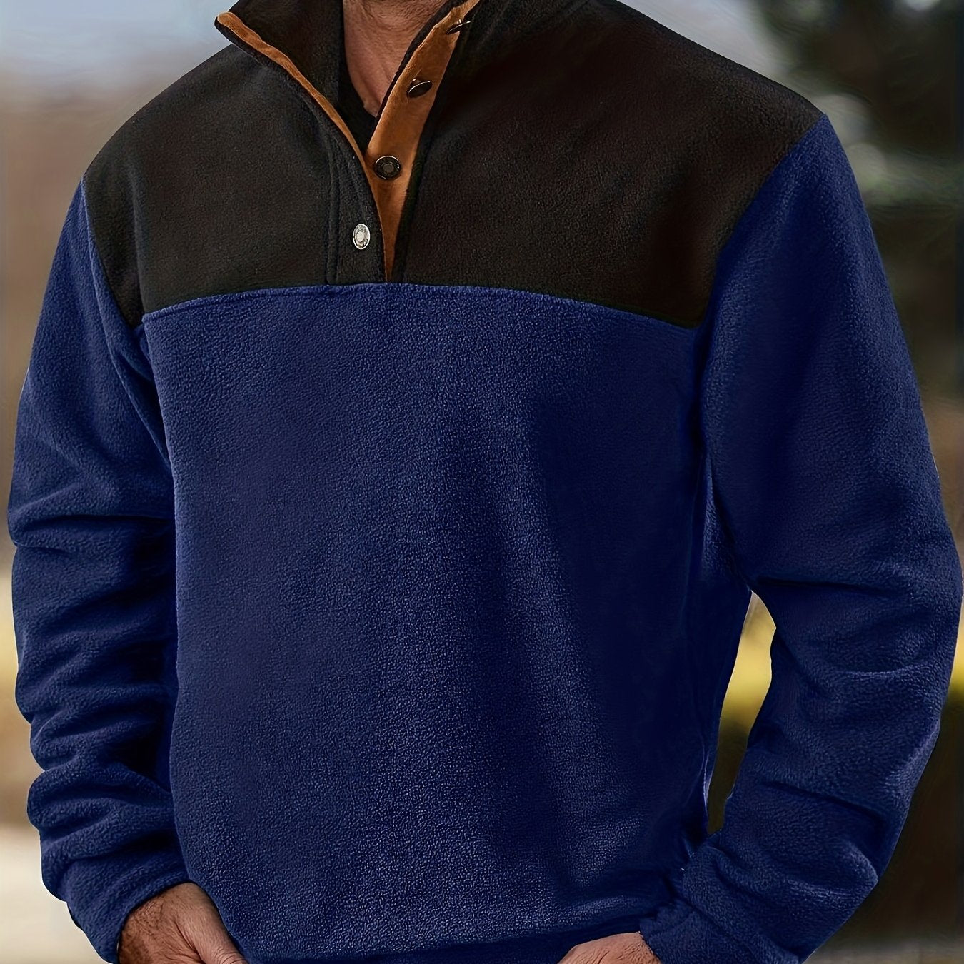 Pull Homme en Polaire Bicolore avec Col Montant et Boutons à Pression