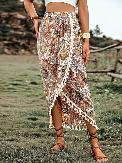 Falda cruzada bohemia para mujer estilo midi con estampado paisley y detalle de pompones para verano y vacaciones