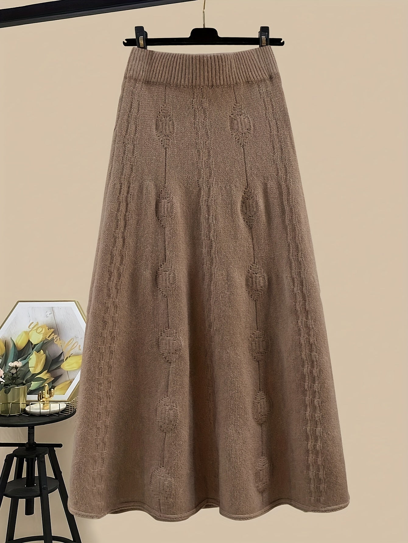 Ensemble Jupe Longue Tricotée et Pull Col Roulé Femme Bicolore Marron Crème Motif Torsadé