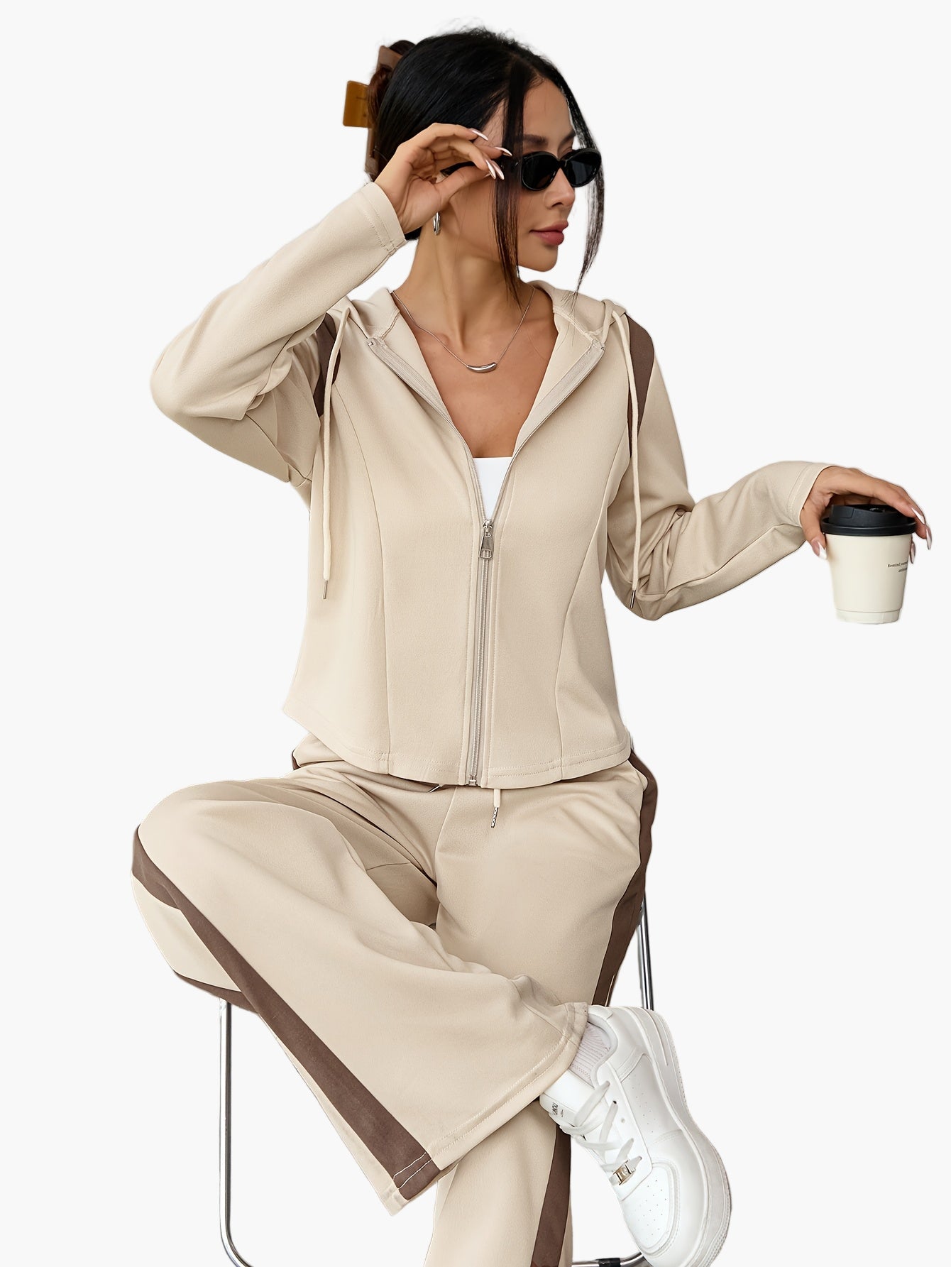 Ensemble de survêtement femme style décontracté avec veste à capuche et pantalon ample