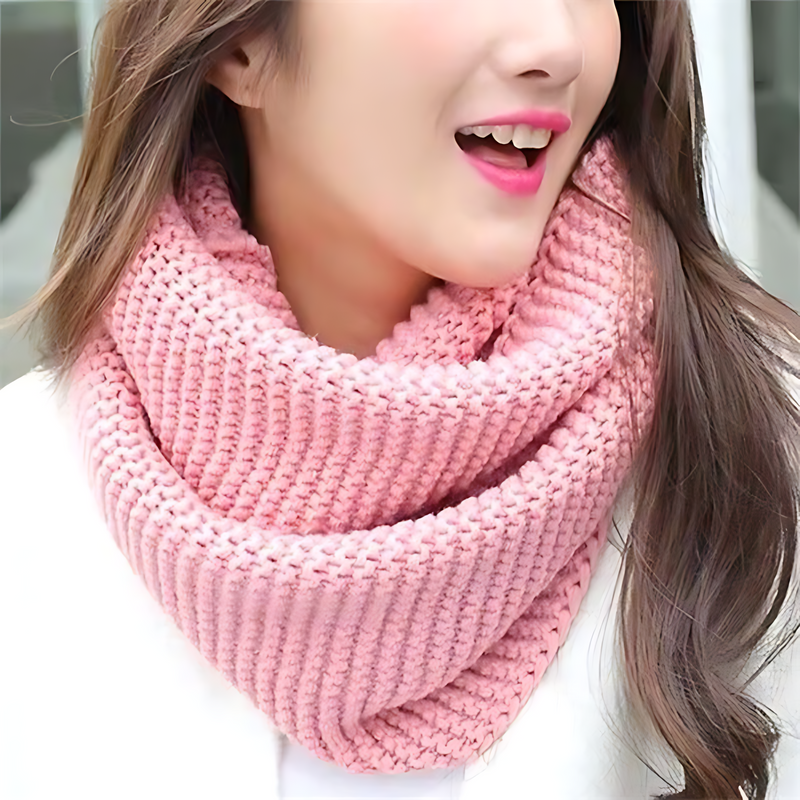 Gebreide zwarte damescol, snoodstijl, warm en comfortabel