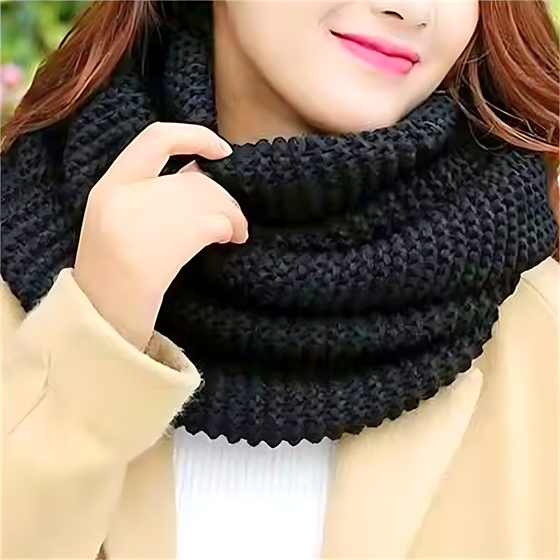 Gebreide zwarte damescol, snoodstijl, warm en comfortabel