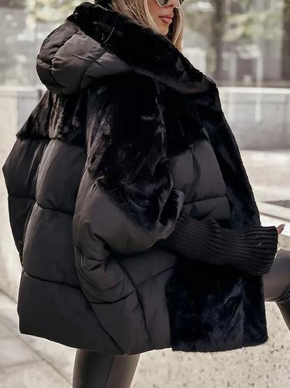 Damen-Winterjacke im urban-chicen Steppstil mit Kapuze, ideal für kalte Tage