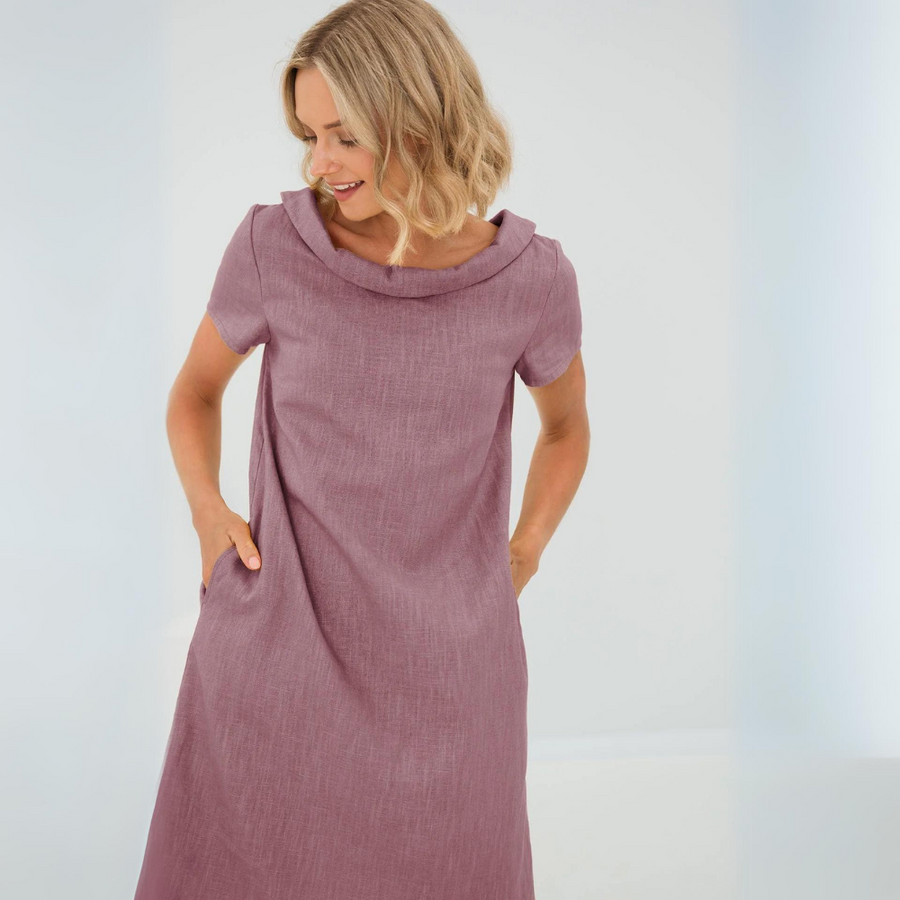 Robe courte col bateau manches courtes en tissu doux uni