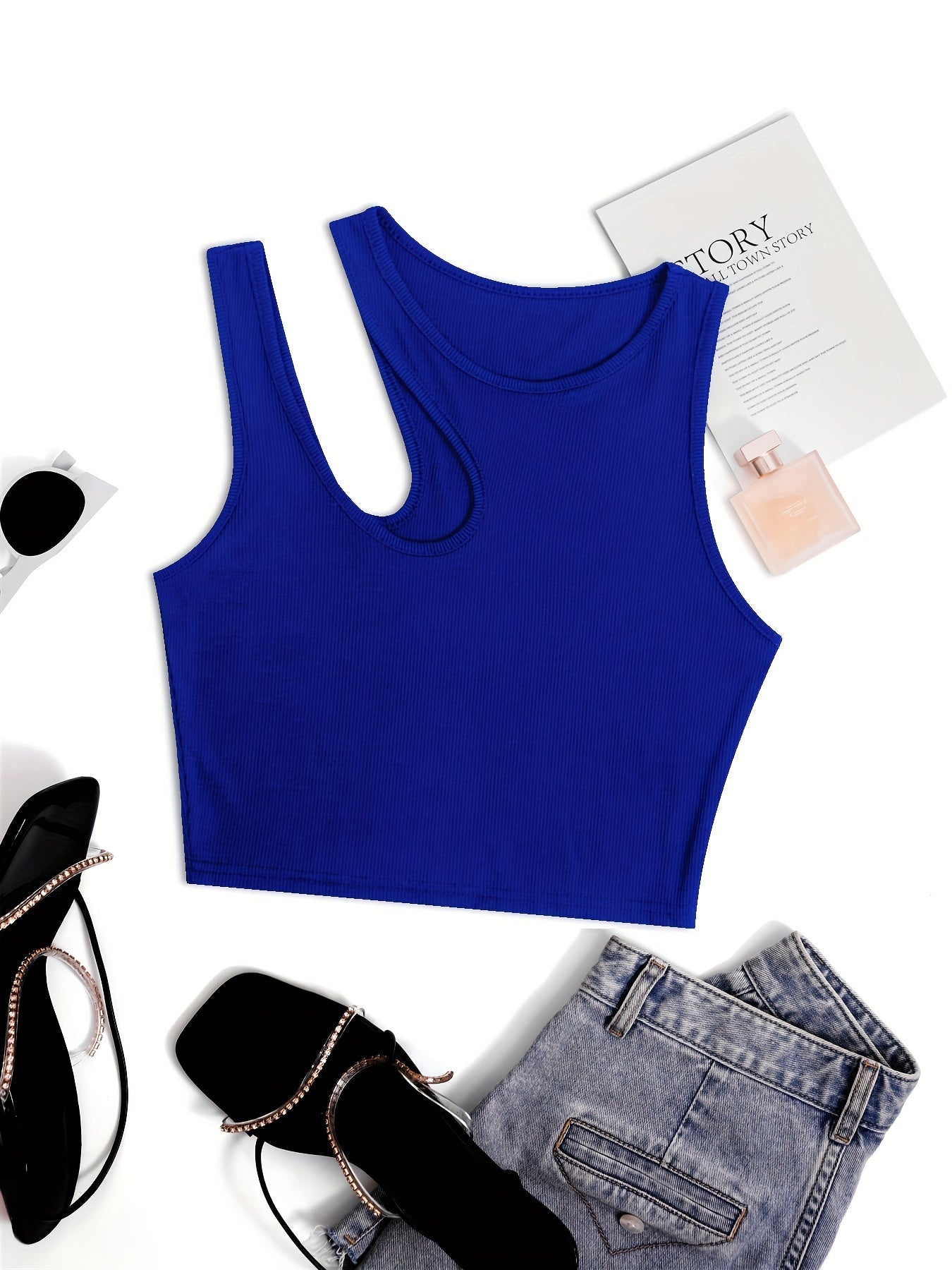 Camiseta sin mangas para mujer estilo asimétrico de moda para el verano - corte corto, look sexy y moderno