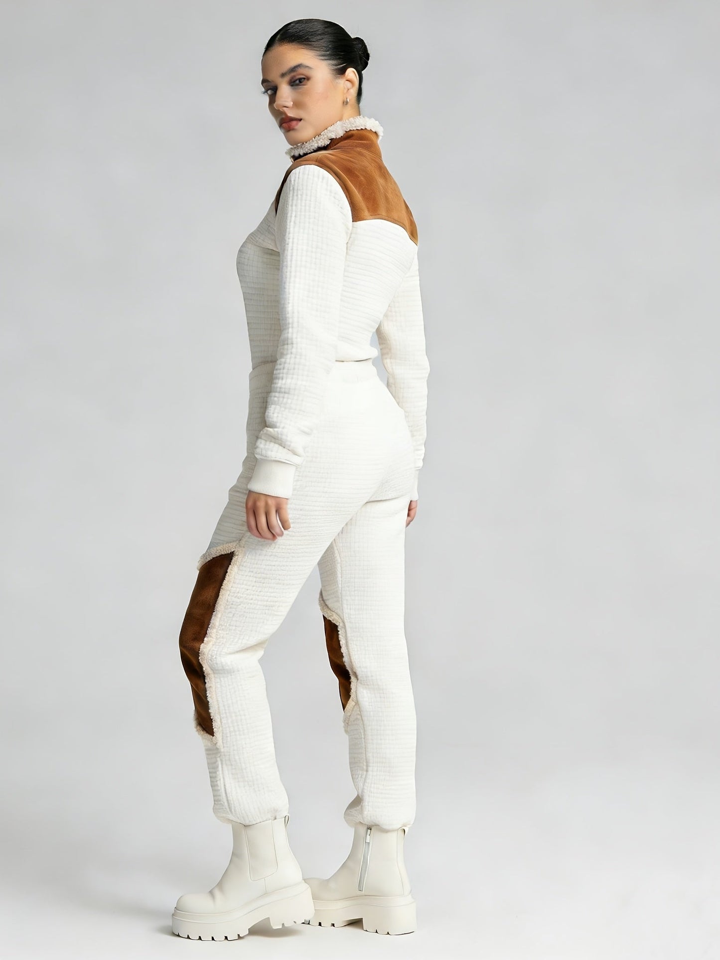 Pull matelassé Femme Col Montant Zippé Blanc Cassé Épaules Marron Effet Daim