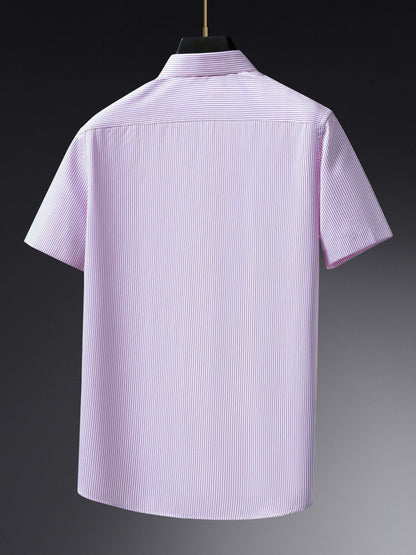 Chemise habillée à manches courtes pour homme style business à rayures fines