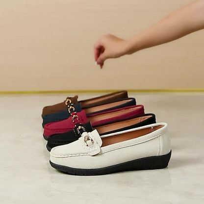 Casualowe mokasyny damskie w stylu slip-on z elegancką klamrą