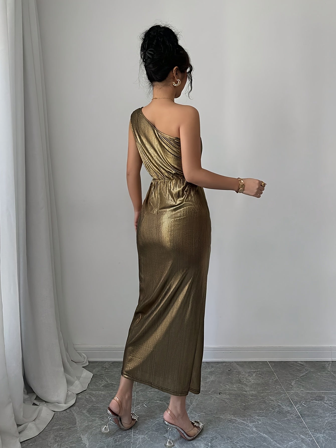 Robe de soirée asymétrique femme style bodycon élégante pour occasions spéciales