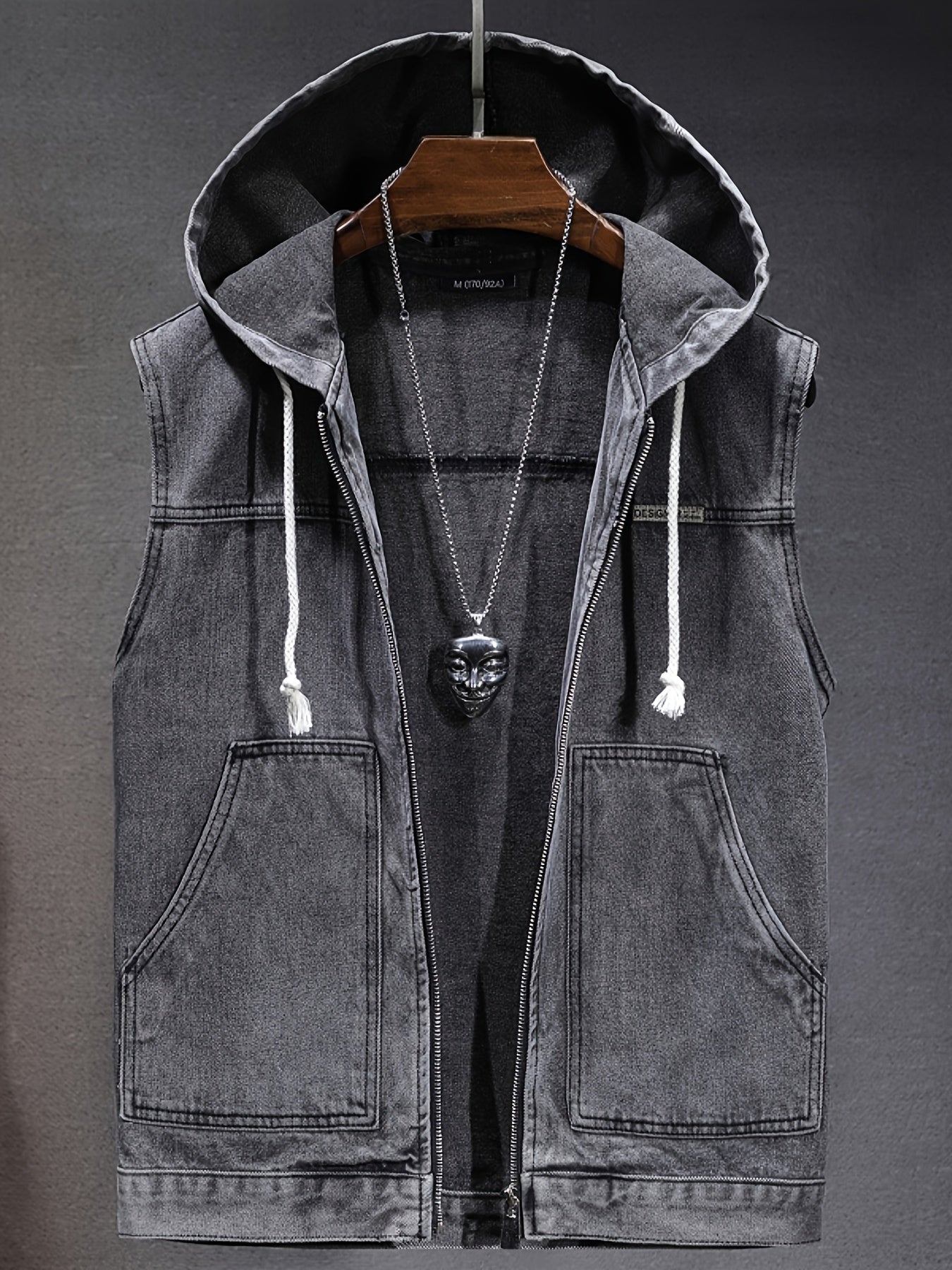 Veste sans manches à capuche pour homme en denim noir délavé