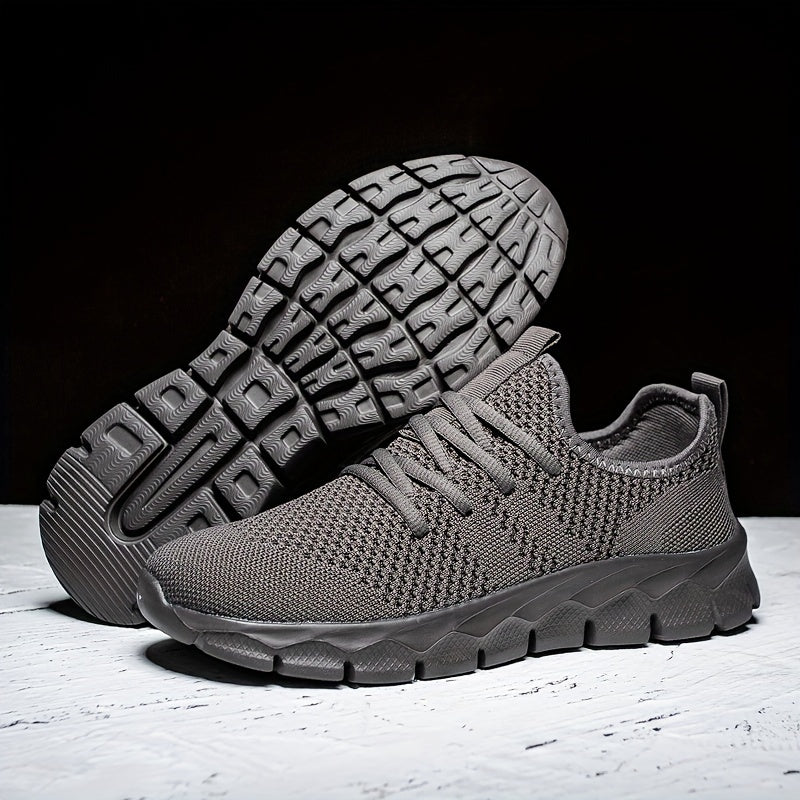 Moderne Sportschuhe für Damen zum Training und für den Alltag