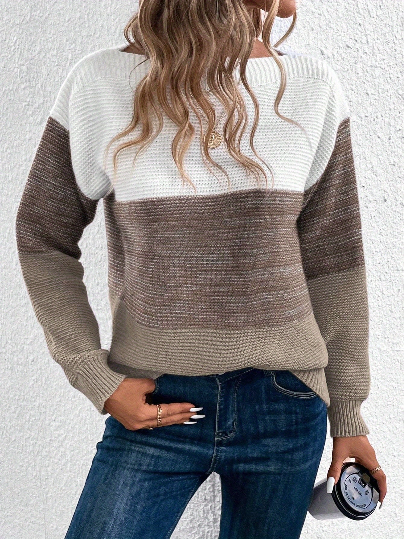 Elegant damepullover i afslappet stil med lange ærmer til efterår/vinter