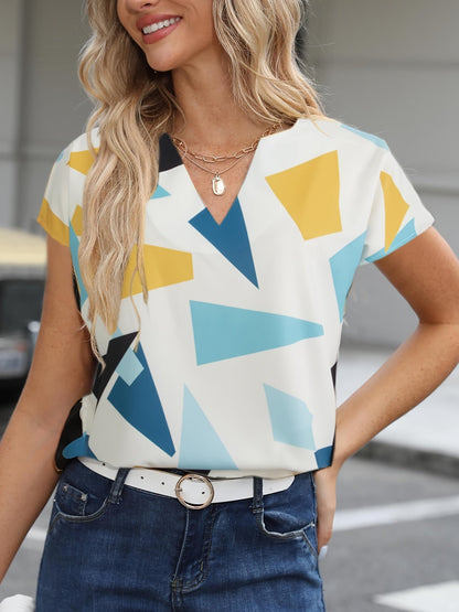 Women's vintage-style blouse with geometric pattern, ideal for everyday wear or the office