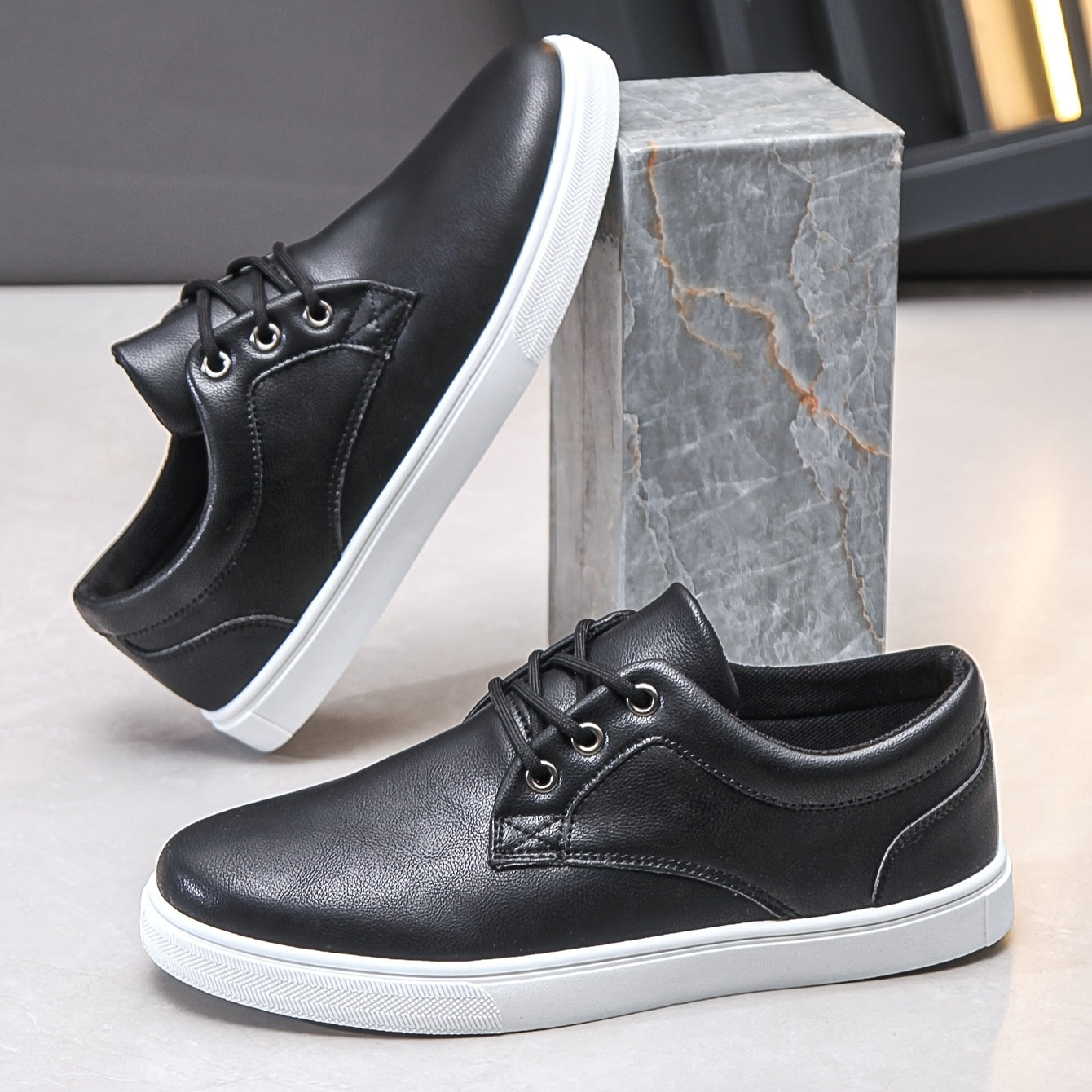 Chaussures décontractées homme style urbain à lacets pour usage quotidien