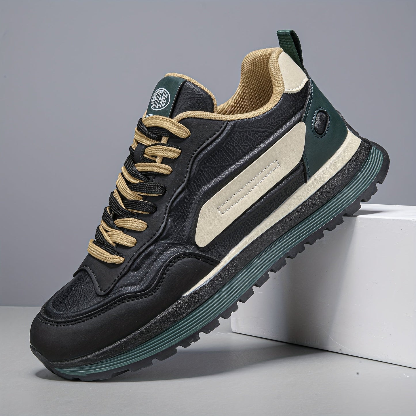 Baskets basses bicolores pour homme semelle épaisse lacets