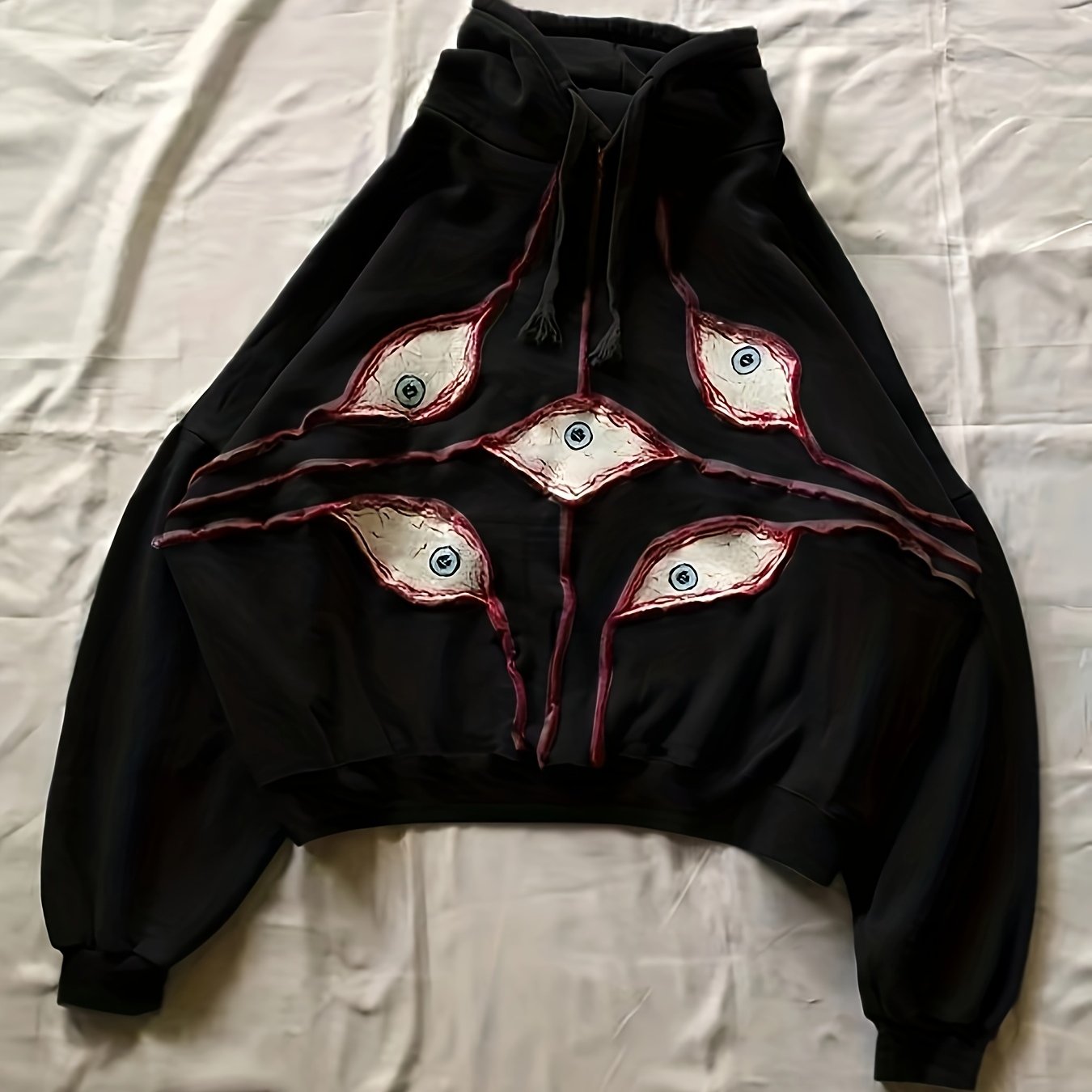 Sweat à Capuche Gris Anthracite Ample avec Motifs Yeux Stylisés