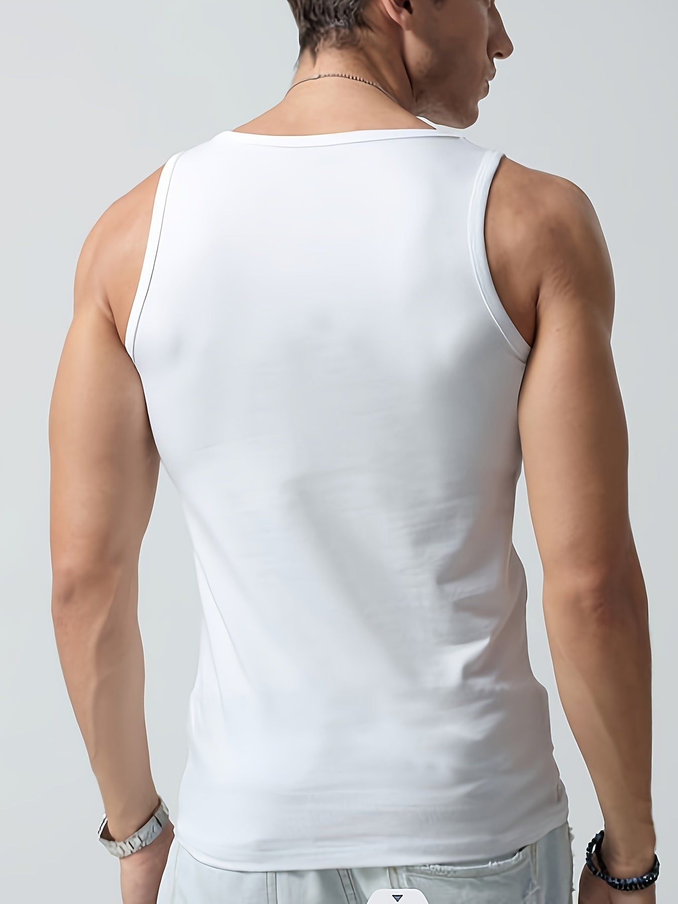 Débardeur homme style sportif coupe ajustée pour fitness et loisirs
