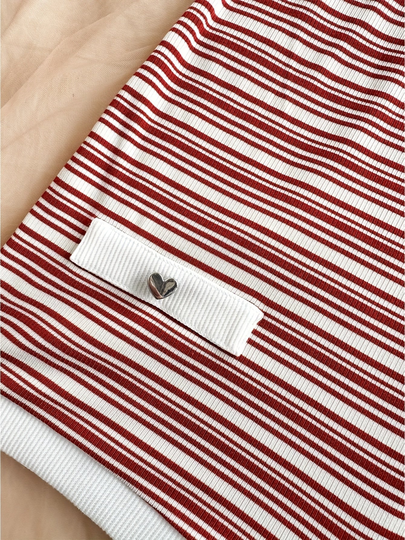 Mono corto de verano para mujer estilo retro chic a rayas para ocio y playa