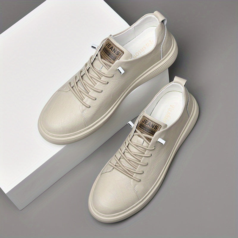 Baskets décontractées homme style urbain moderne à lacets – Sneakers tendance pour usage quotidien
