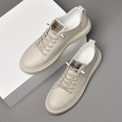 Baskets décontractées homme style urbain moderne à lacets – Sneakers tendance pour usage quotidien