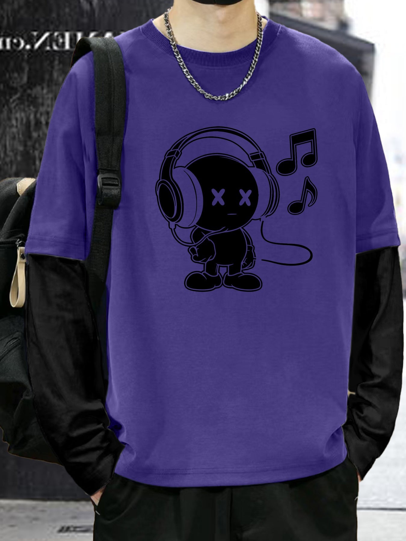 T-shirt Homme Manches Longues Superposées Motif Cartoon Casque Musique