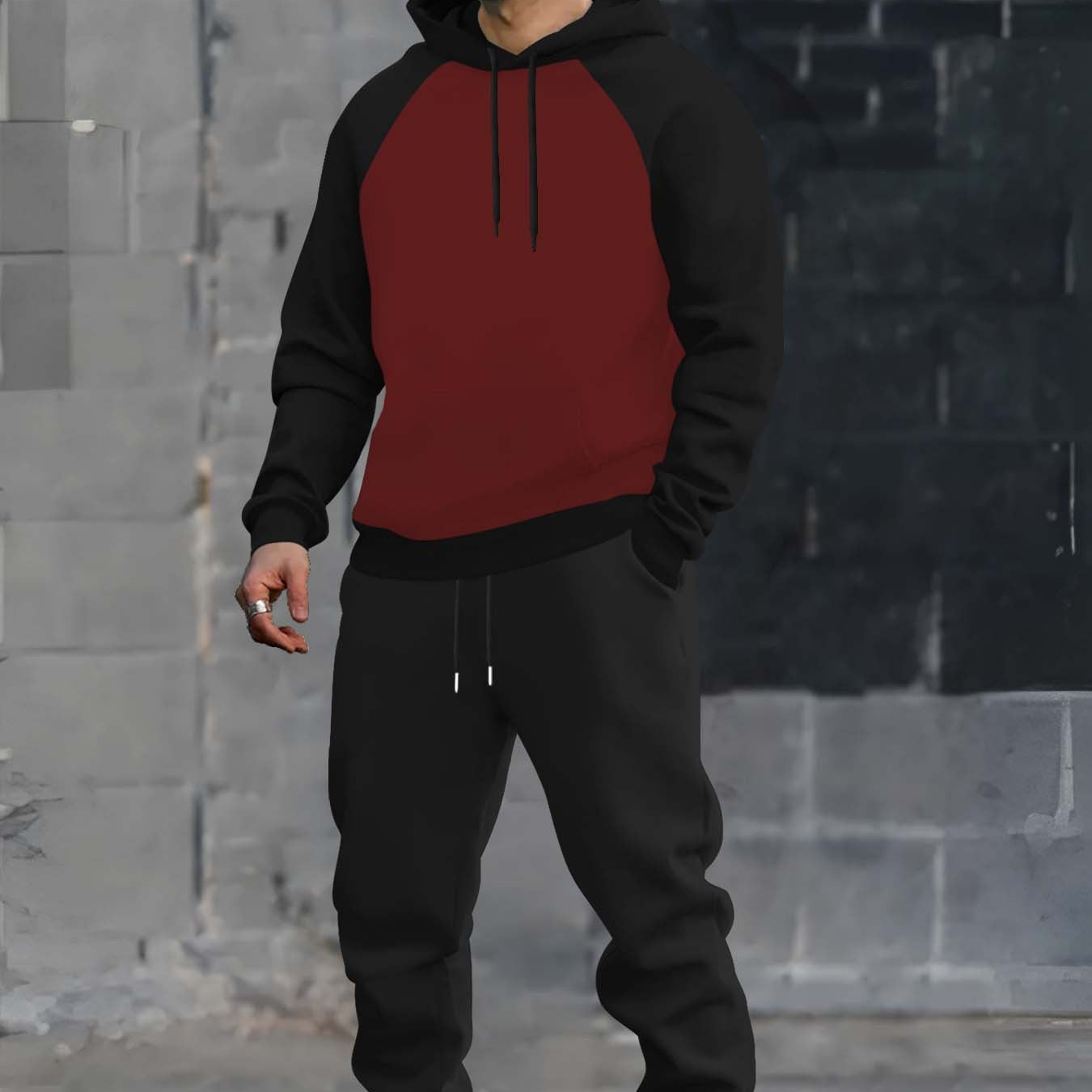 Ensemble survêtement homme bicolore avec sweat à capuche gris foncé et noir