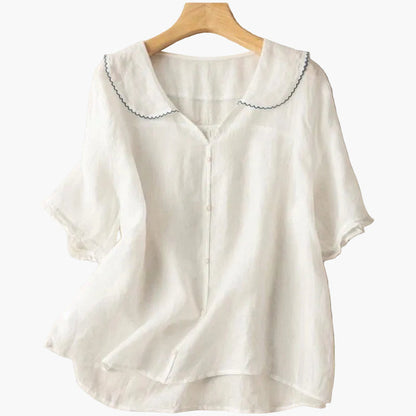 Elegant women's blouse with scalloped collar vintage style for daily use