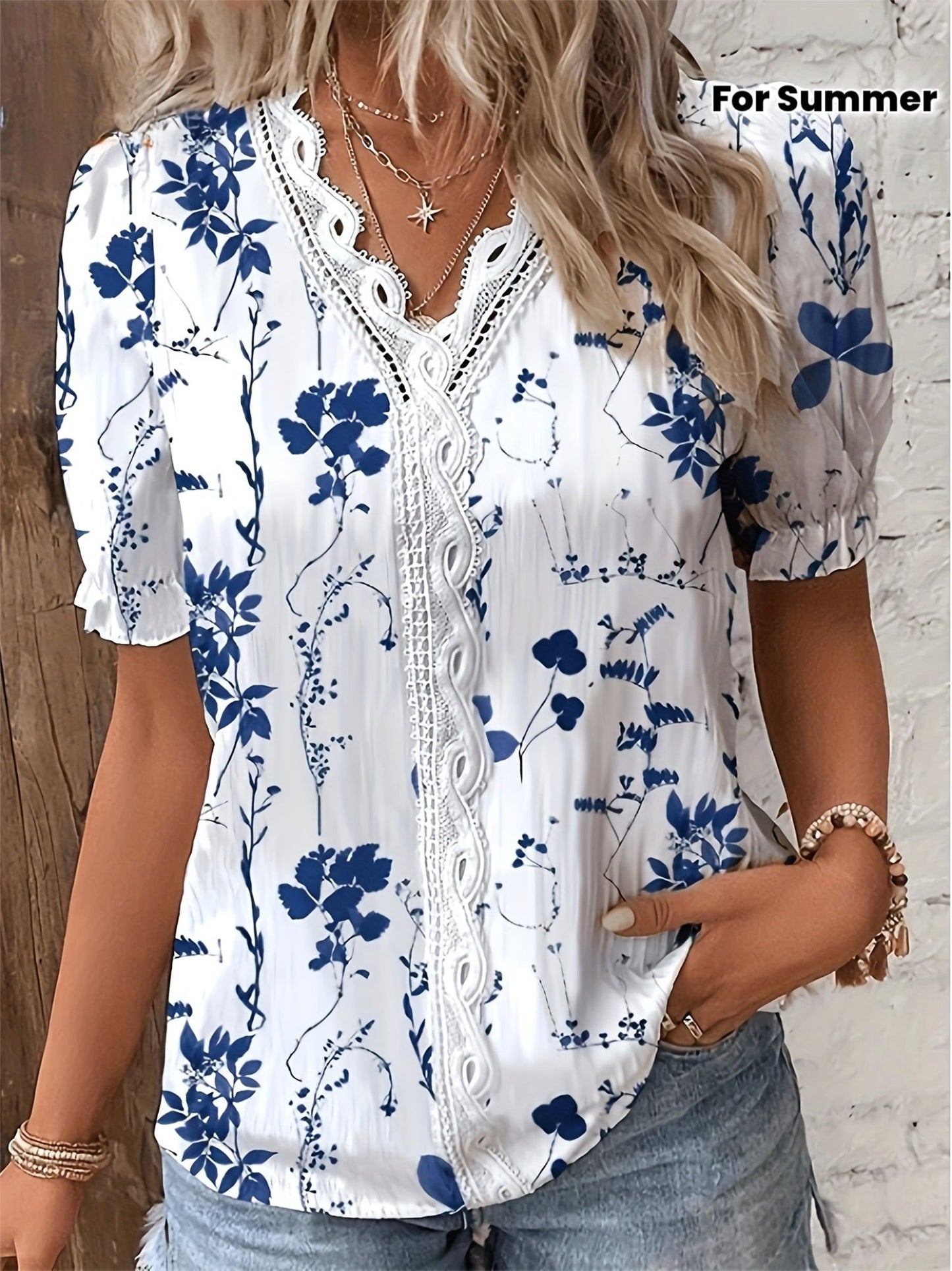 Women's Bohemian Chic Blouse with Floral Print and Lace – Perfect for Spring and Summer