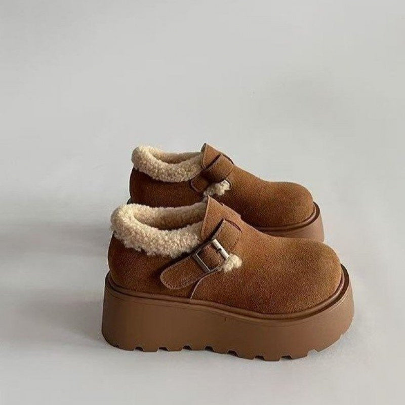 Chaussures plateforme fourrées à boucle couleur camel ou marron, semelle épaisse