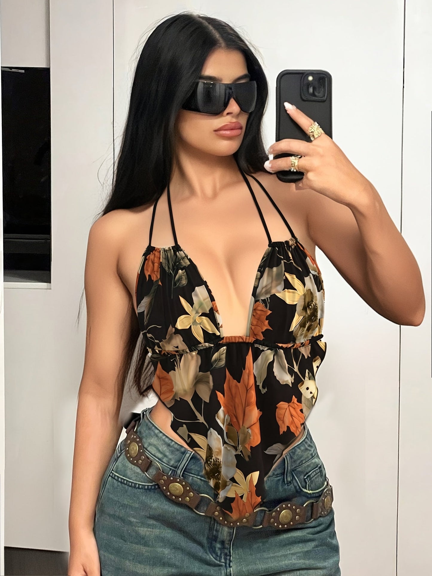 Body na plecy dla kobiet w stylu boho z kwiatowym wzorem na modny letni look