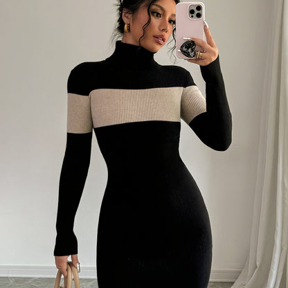 Robe pull moulante côtelée à col roulé femme bicolore noir et écru