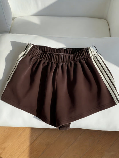 Shorts de sport femme à bandes latérales style décontracté pour running et loisirs