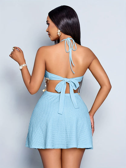 Vestido corto de mujer estilo bohemio con cuello halter, corte patinadora, detalles calados tendencia verano